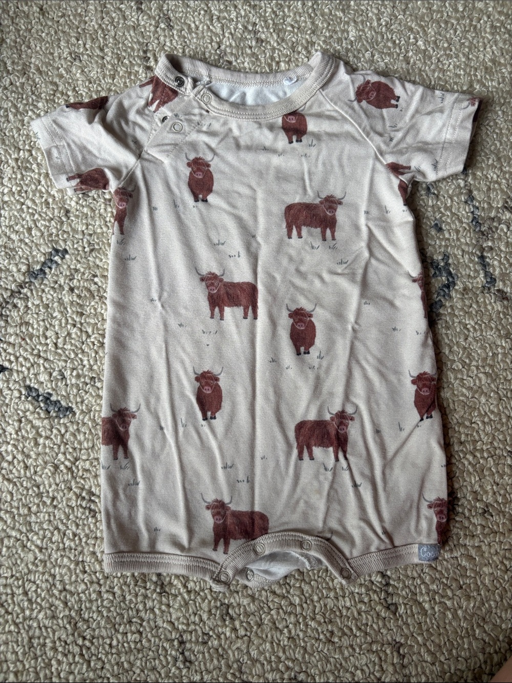 Coccoli Cream Romper with Rust Cow Motif